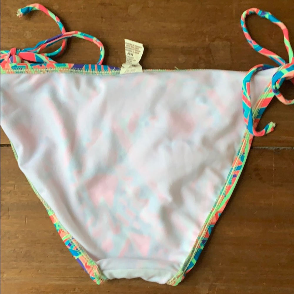 Geometric Neon Bikini - Picture 6 of 6
